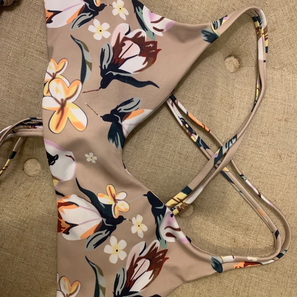 Bathing suit top